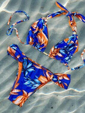ZOEY W bright blue & orange floral Hawaiian tropical gold hardware bikini set ⭐️
